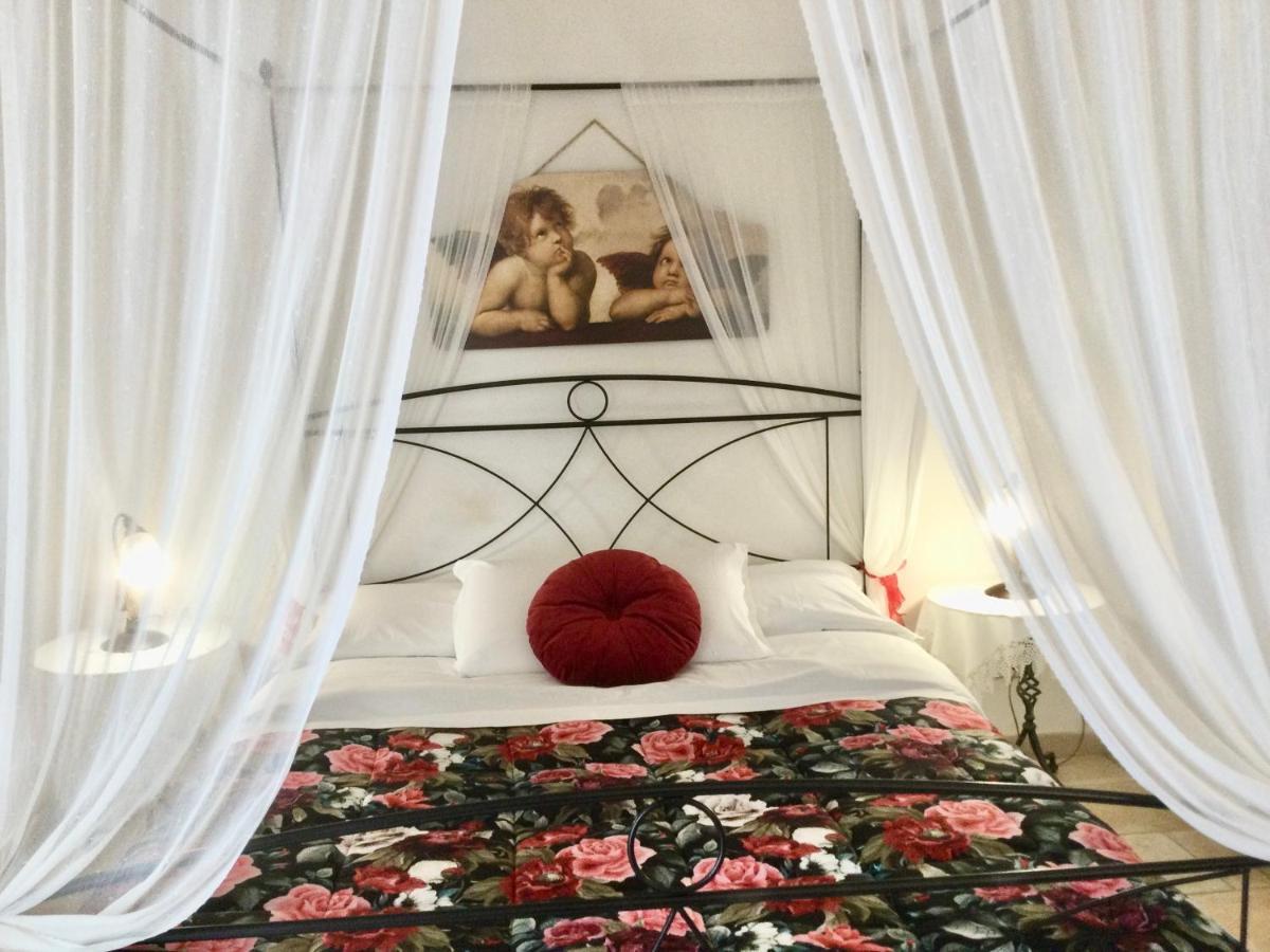 Mirella Charming 2* Alberobello
