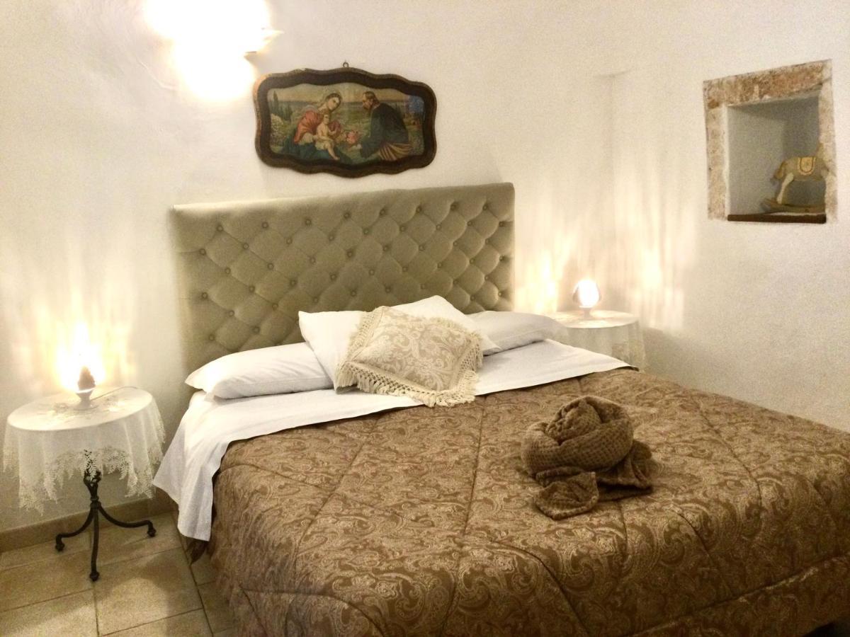 Mirella Charming 2* Alberobello